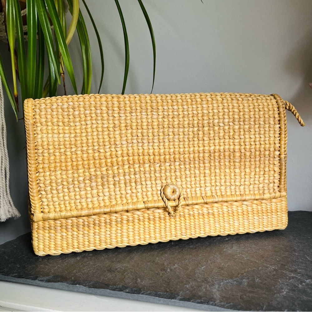 Vintage Straw Clutch purse bag